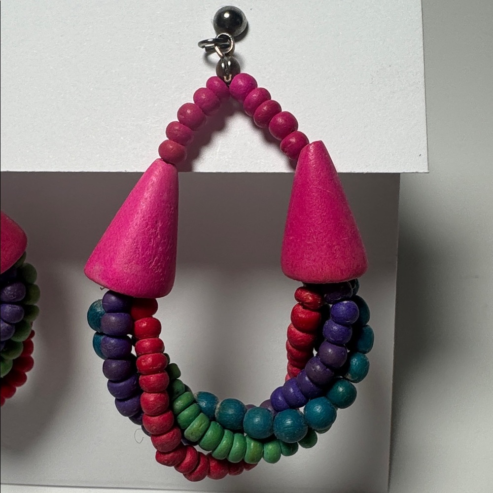 Vintage Stud Earrings Pink and Multicolor Wood Beaded Earrings 90's - Picture 4 of 4